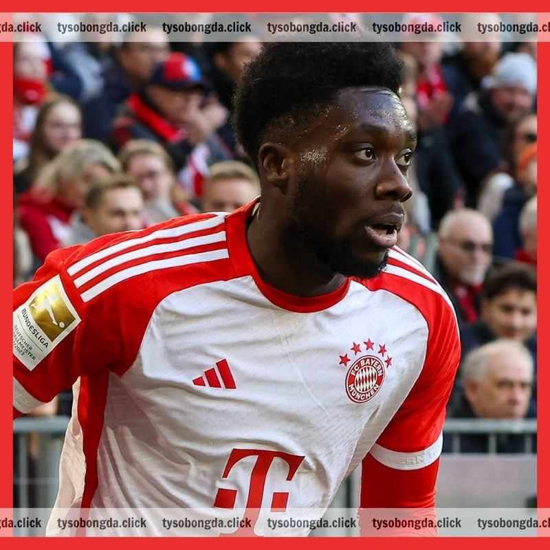 Cầu thủ chạy nhanh nhất thế giới Alphonso Davies